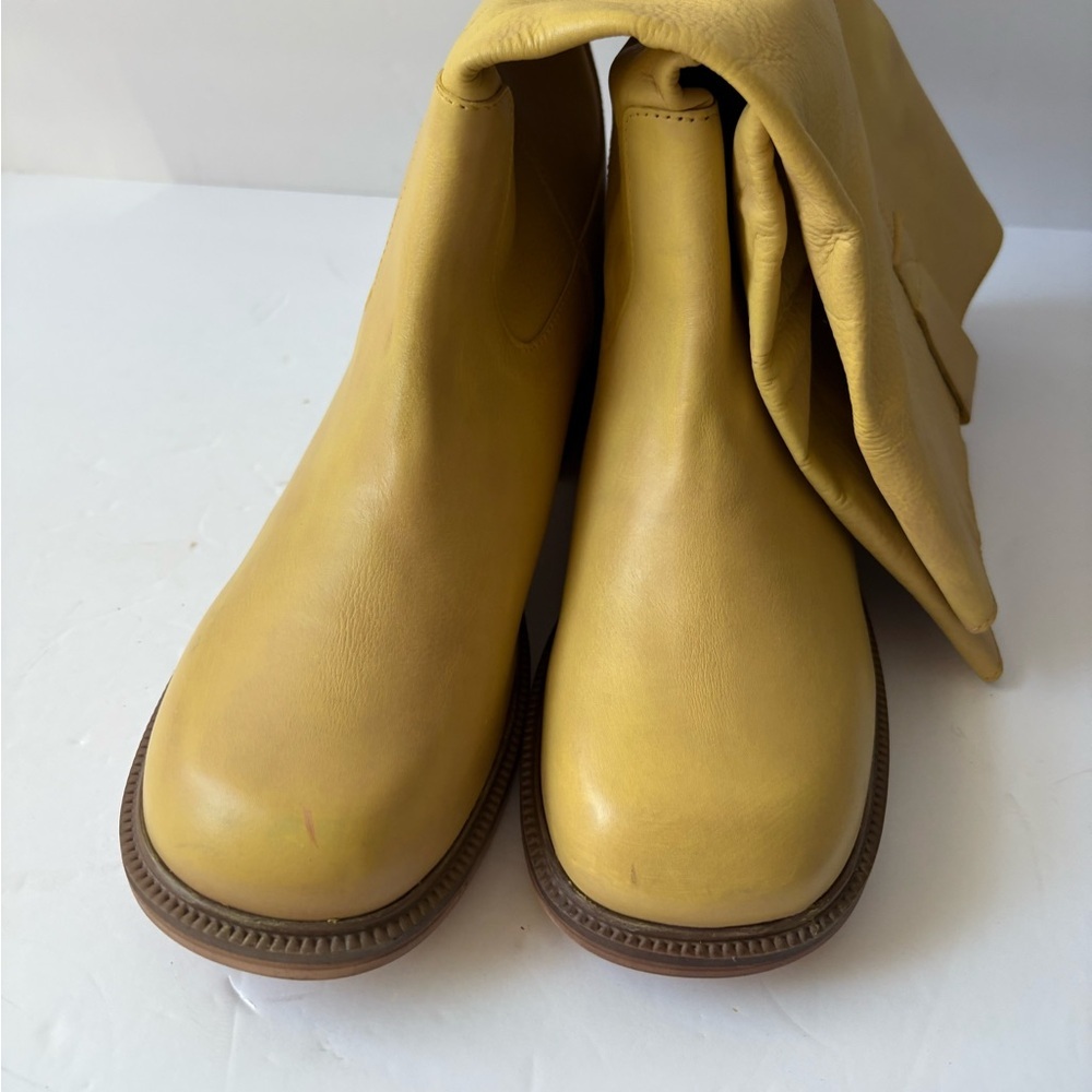 NWOT Urban Outfitters UO Tall Leather Slouch Boot Size 9 - Picture 4 of 12